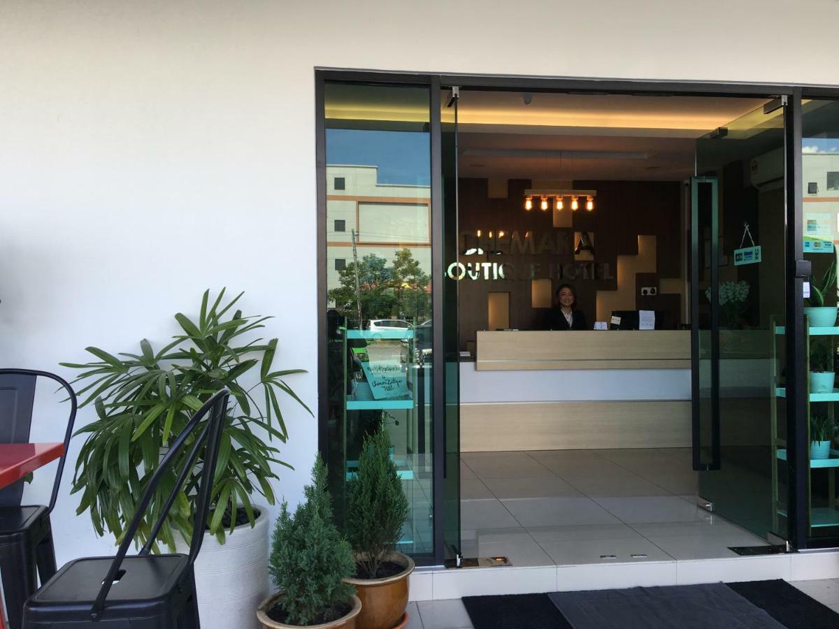 Chemara Boutique Hotel Miri Exterior photo
