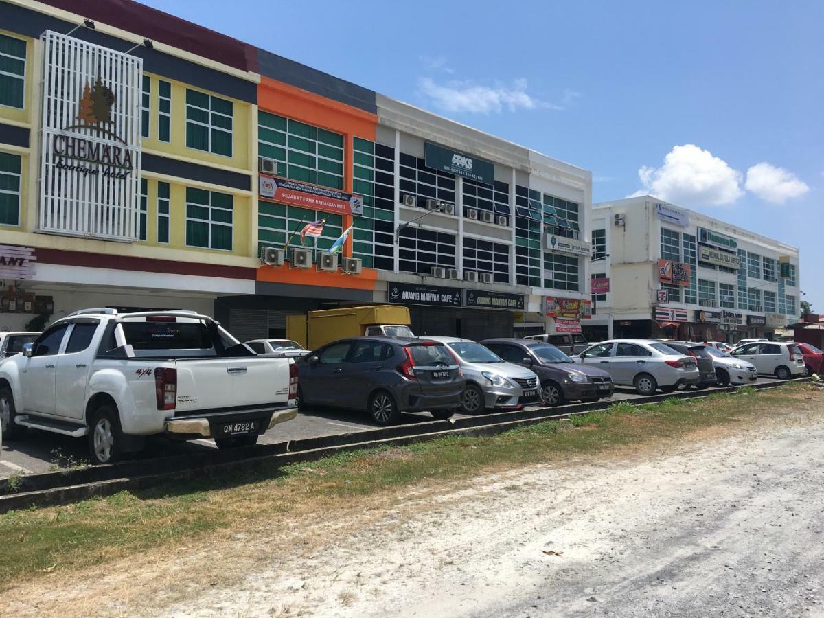 Chemara Boutique Hotel Miri Exterior photo